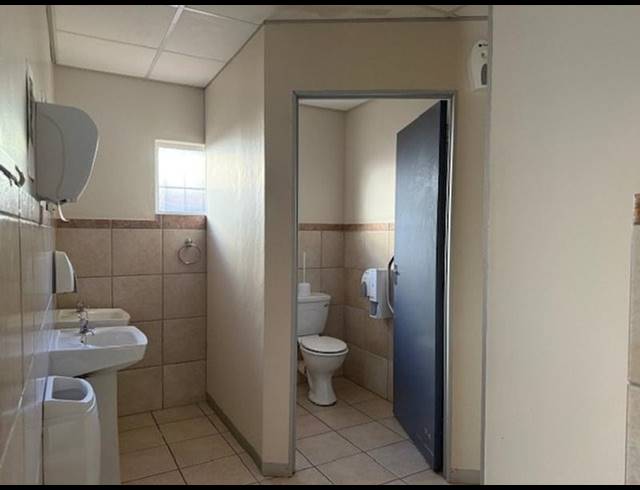 BUSINESS PROPERTY TO RENT IN BENDOR